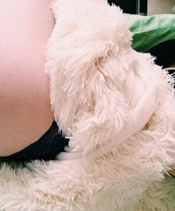 Позволь мне воплотить все твои фантазии и желания в реальность. У меня есть множество услуг, которые я предлагаю - от классического секса и массажа до ролевых игр и бдсм. Я готова сделать твои самые сокровенные мечты явными и незабываемыми. Мои клиенты всегда остаются довольными и возвращаются ко мне снова. У меня есть некоторые отзывы, чтобы ты мог убедиться в моих навыках. Доверься мне и я покажу тебе настоящее наслаждение. Возможно, ты захочешь увидеть мои фото, тогда просто попроси меня отправить их тебе. Жду встречи с тобой, чтобы сделать твою ночь незабываемой! 😉 14196, 25 лет